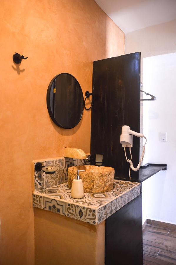 Habitaciones Colonial Zaci Valladolid  Buitenkant foto